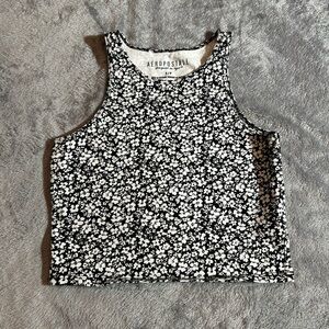 Aeropostale Black and White Floral Tank Top